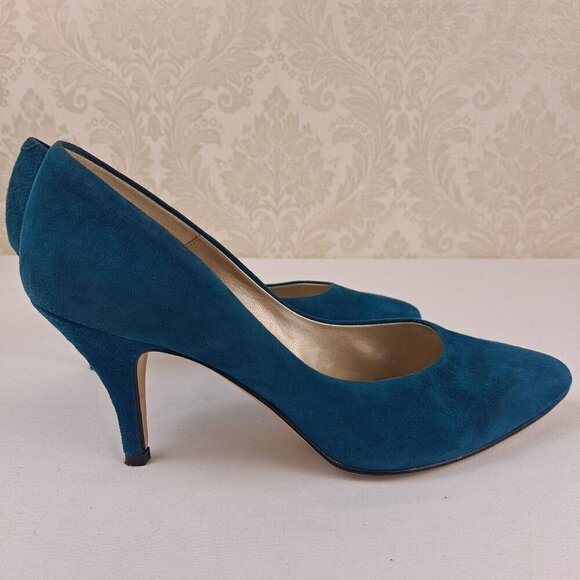 Bandolino Size 7.5M Turquoise Suede Heels Pointed Toe Made In Italy - Picture 4 of 10